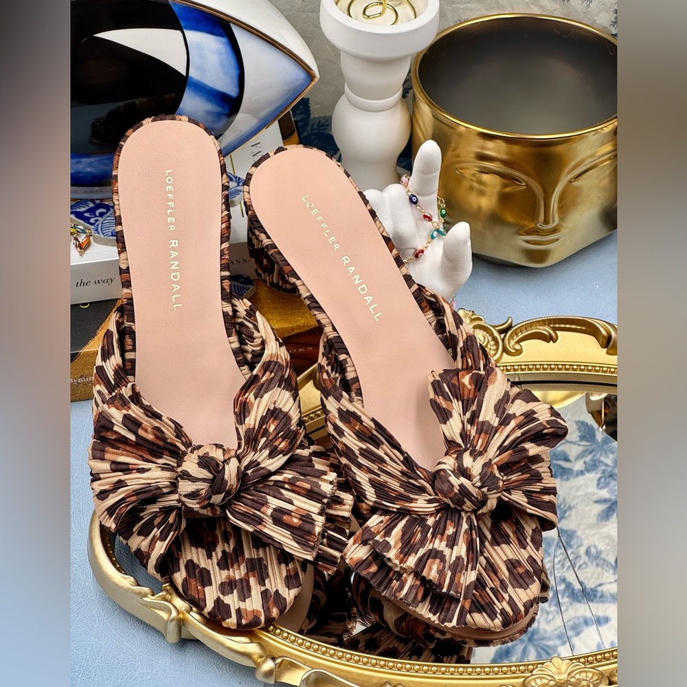 🆕 LOEFFLER RANDALL 🧿 NWOB Emilia Heeled Mules, Brown Leopard, Sz 7